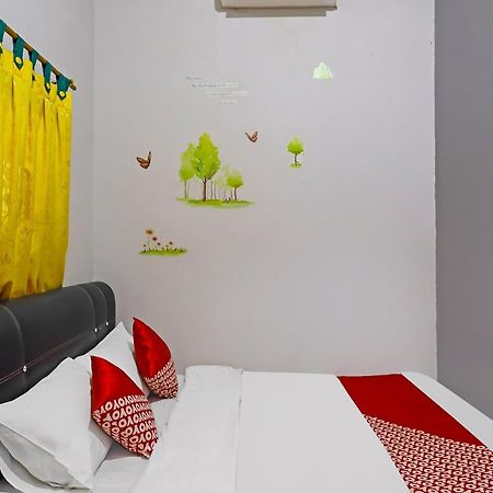 Oyo 92451 Hasan House Syariah 2Nearvihara Budhi Bhakti Nagoya Luaran gambar
